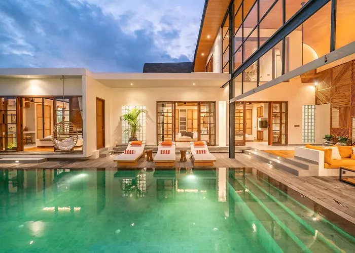 Villa Mango 2 - Amazing 4-Bdr Villa In Berawa ! Perfect Location Canggu 